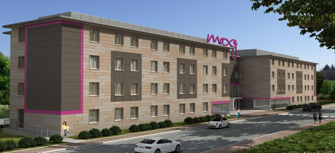 מלון אינגליסטון Moxy Edinburgh Airport מראה חיצוני תמונה
