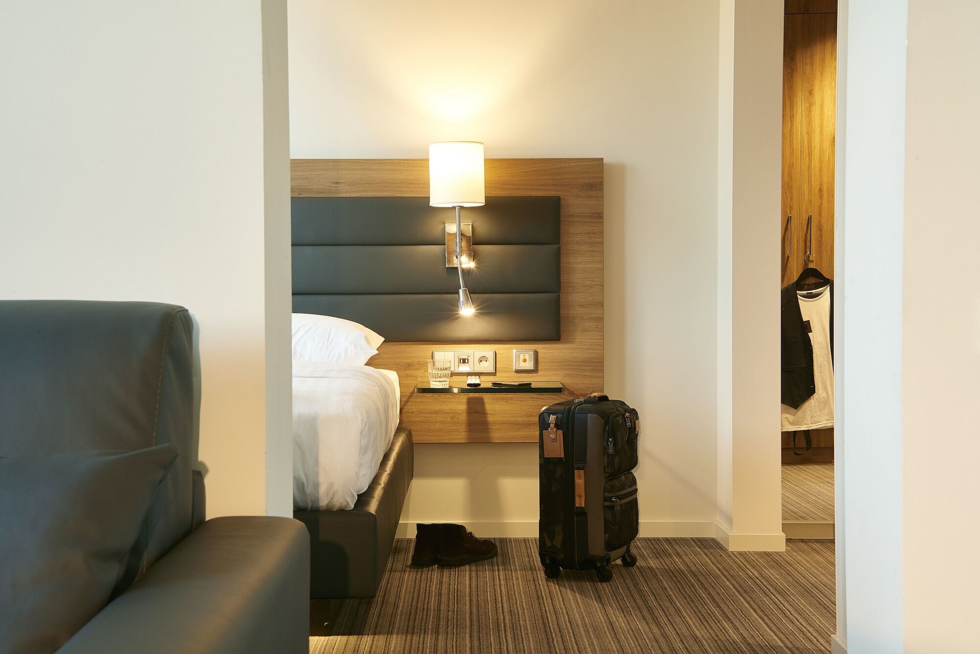 מלון אינגליסטון Moxy Edinburgh Airport מראה חיצוני תמונה